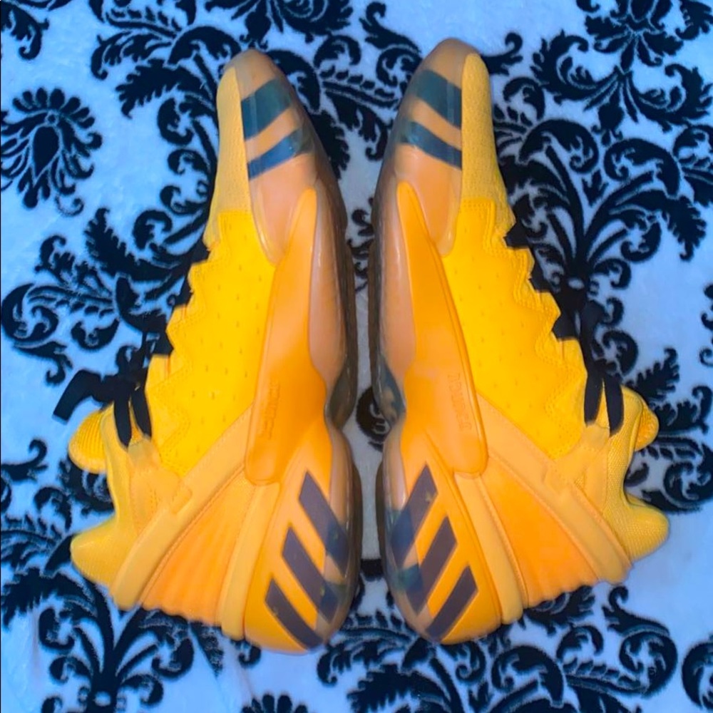 adidas D.O.N.XCrayola  ISSUE #2 BANANA MANIA